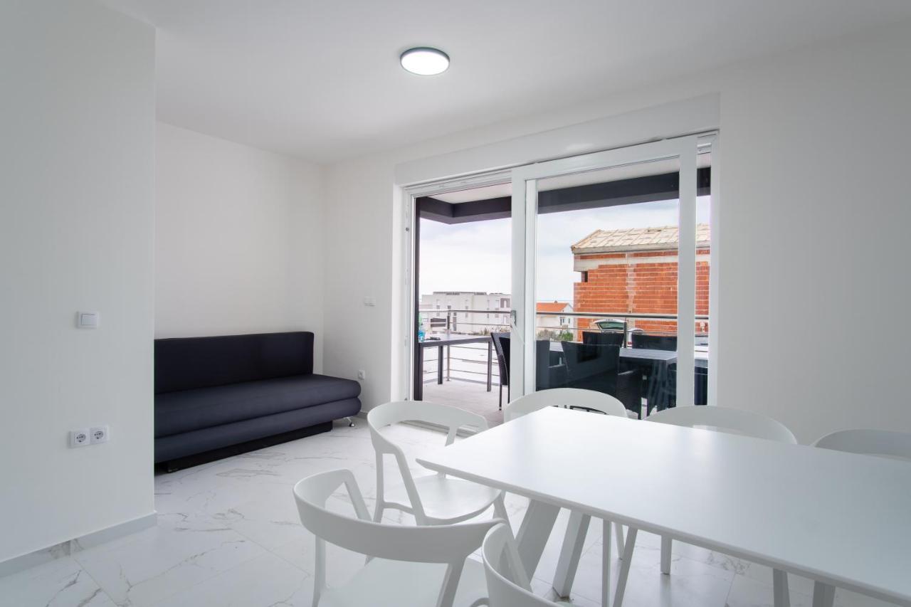 נובליה Noa East Residence מראה חיצוני תמונה