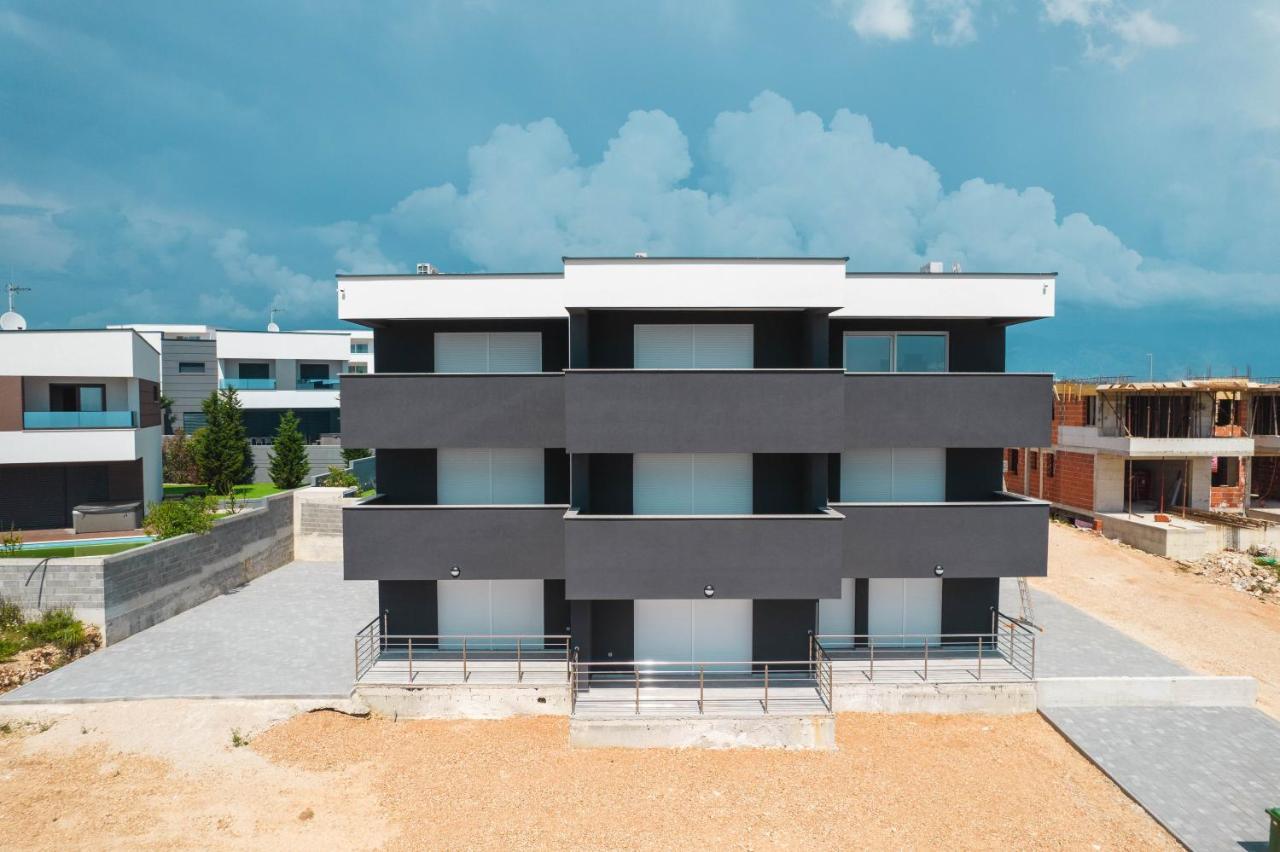 נובליה Noa East Residence מראה חיצוני תמונה